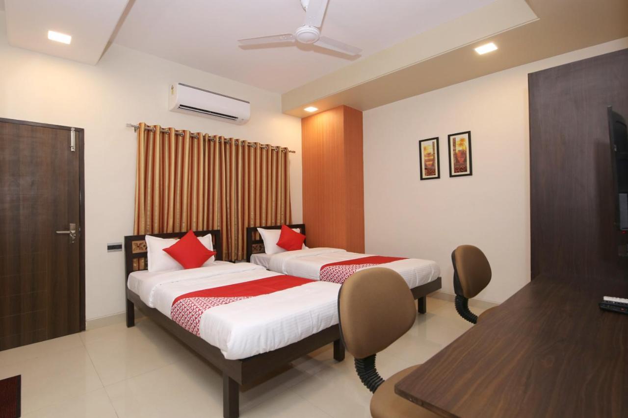 Capital O 36691 Hotel Aashirwad Inn Jabalpur Exterior photo